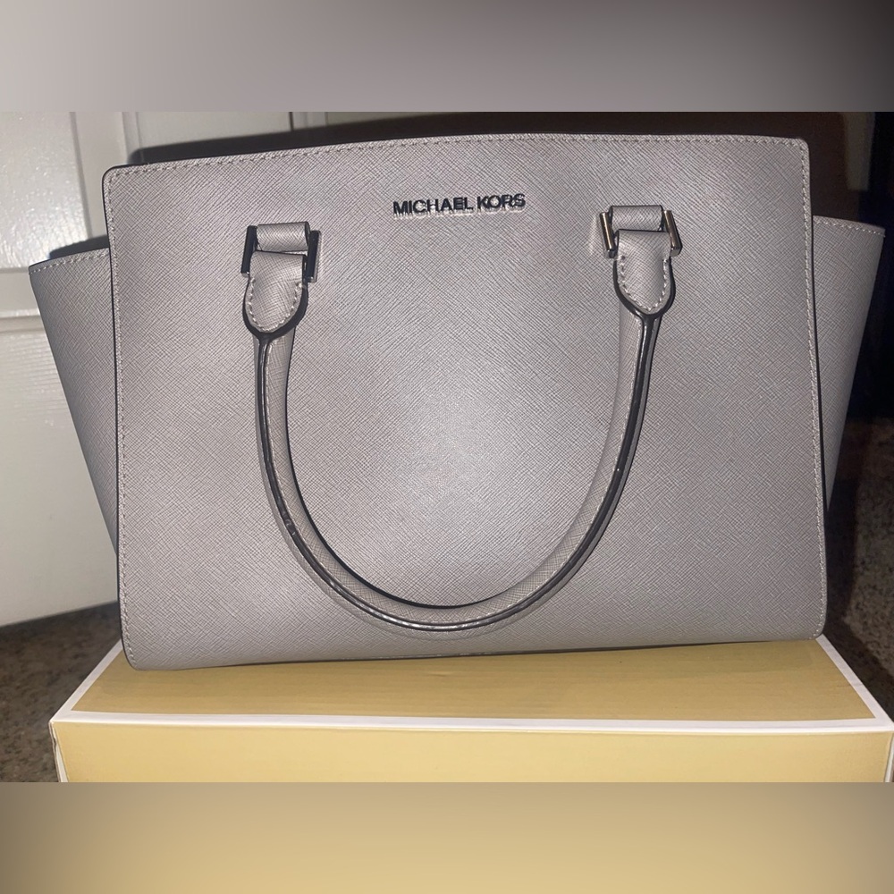 Authentic MK medium size satchel